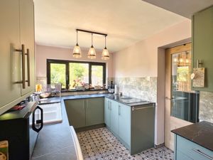 Photo 14- click for photo gallery